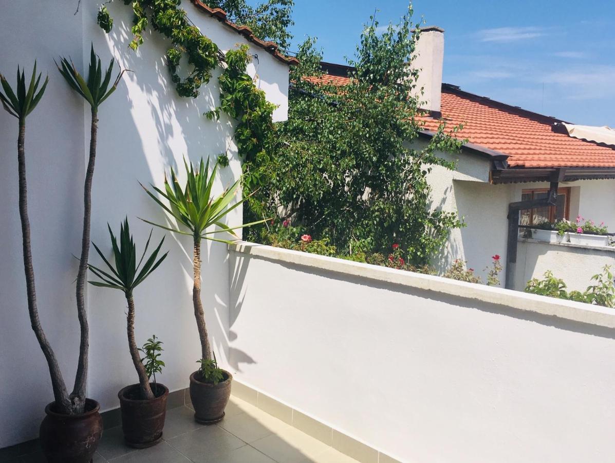 Guest House Barbov Obzor Exterior photo