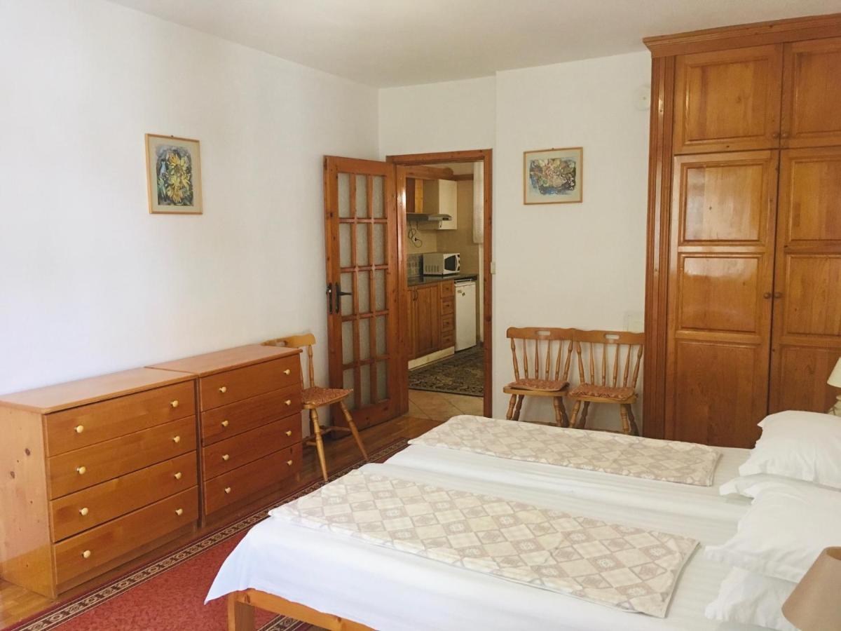 Guest House Barbov Obzor Exterior photo